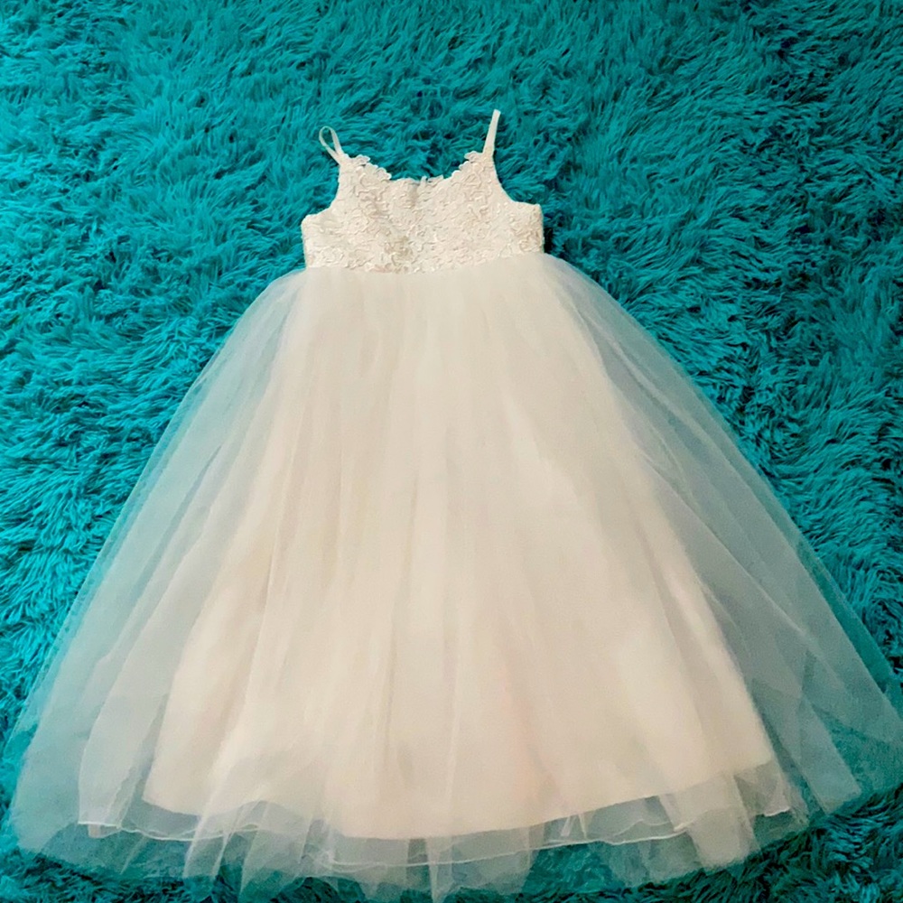 Flower Girls Lace Tulle Ball Gowns Dresse